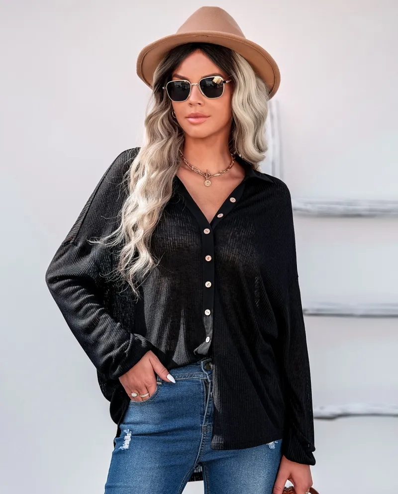 Abbigliamento da donna Maglione lavorato a maglia allentato sottile e aderente