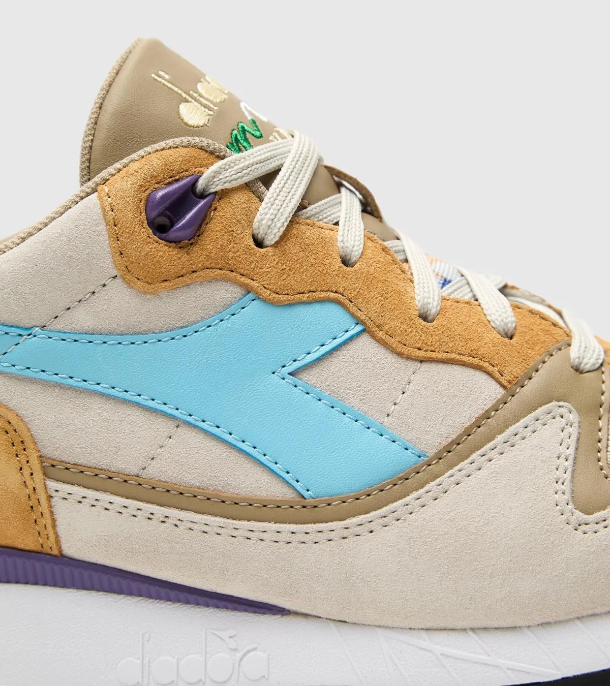 DIADORA HERITAGE V7000CAMO    