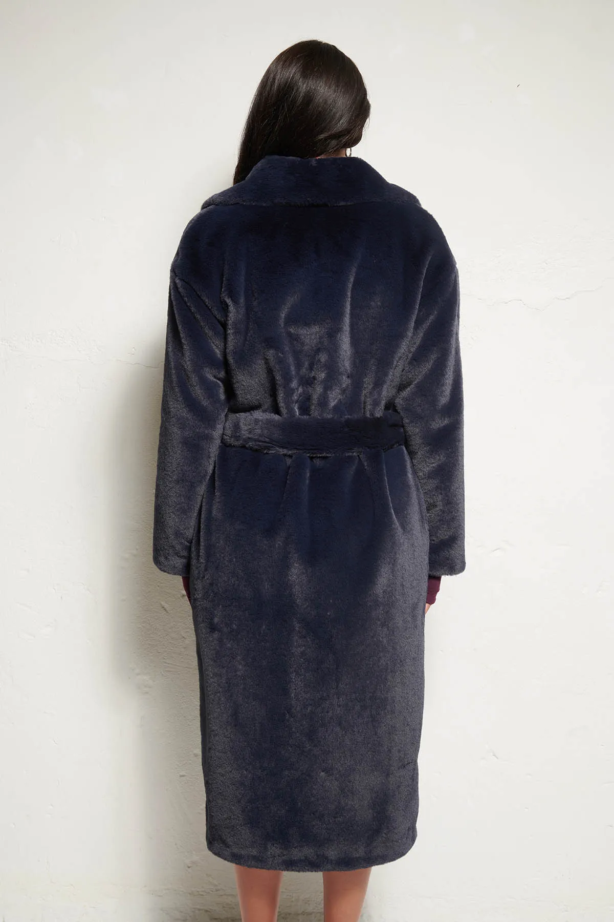 HERNO Cappotto in eco pelliccia blu con cintura