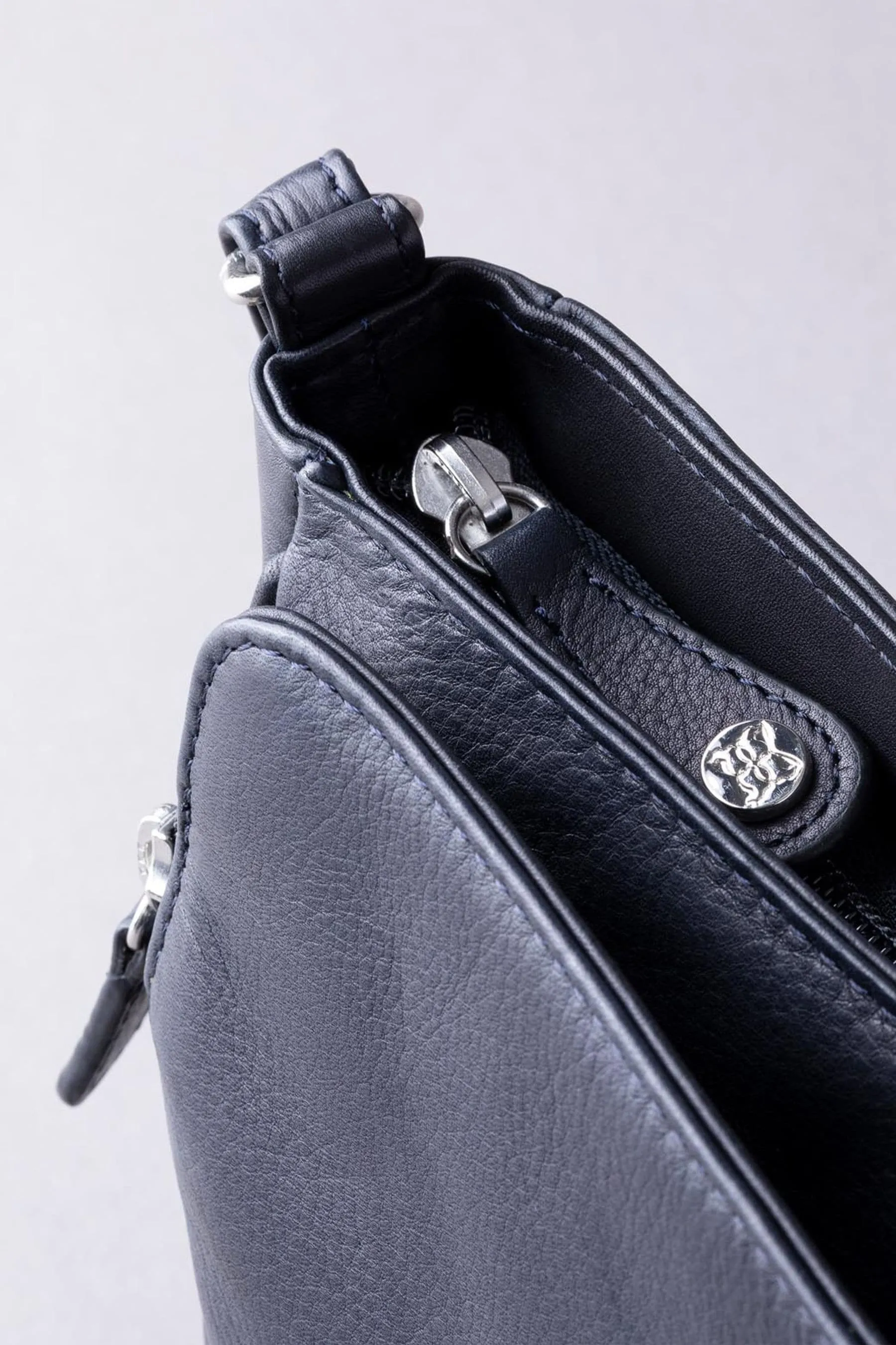 Lakeland Leather - Ambleside - Borsa a tracolla in pelle