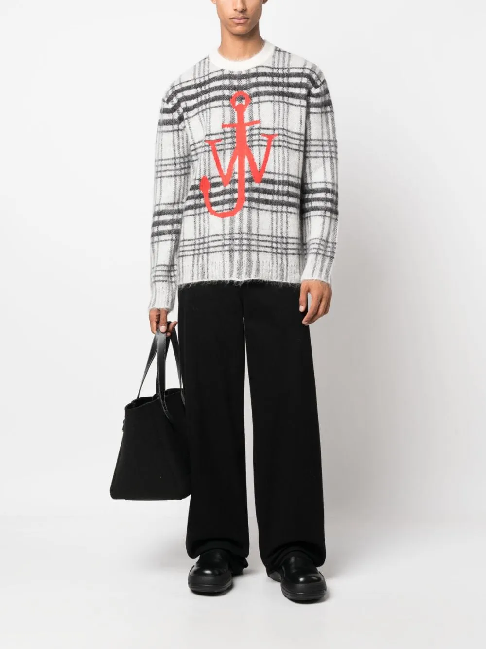 Maglione a quadri con logo in bianco e nero - uomo