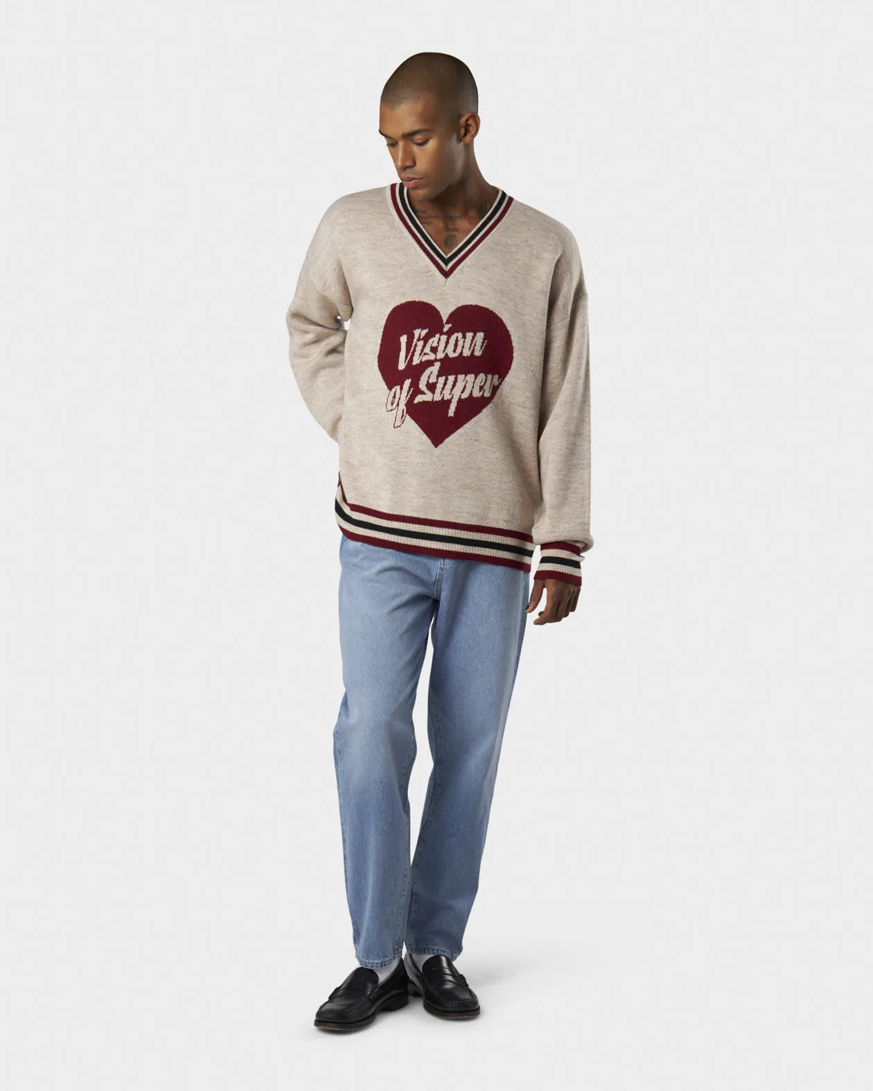 MAGLIONE COLLEGE SABBIA CON CUORE VOS ROSSO