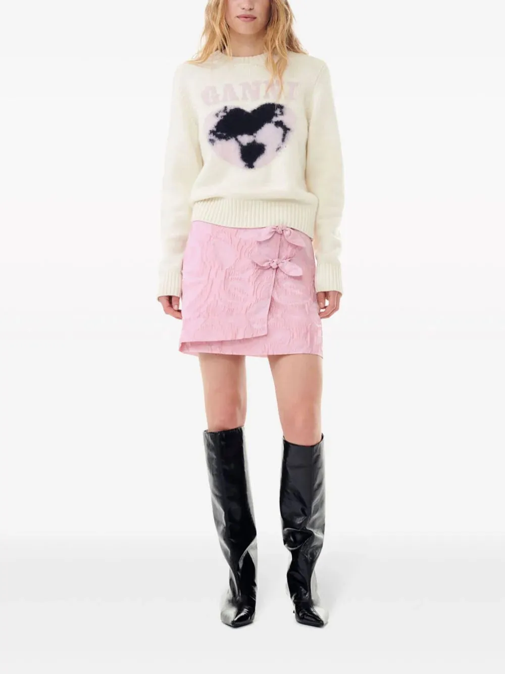 Maglione con cuore a intarsio