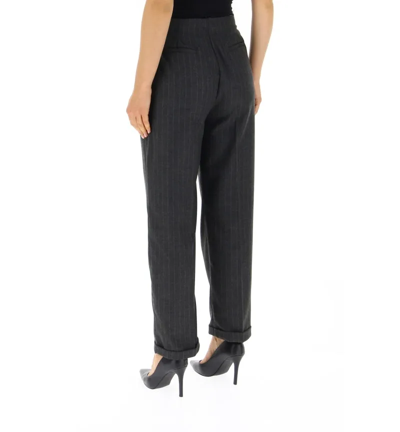 Pantalone con pinces