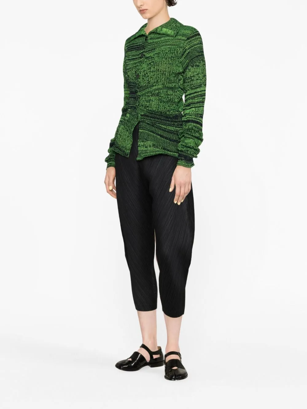 pantaloni crop