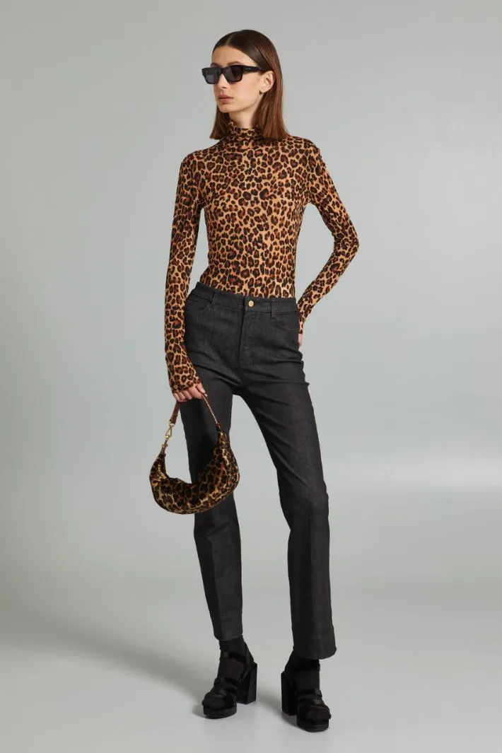 Pantaloni slim in denim