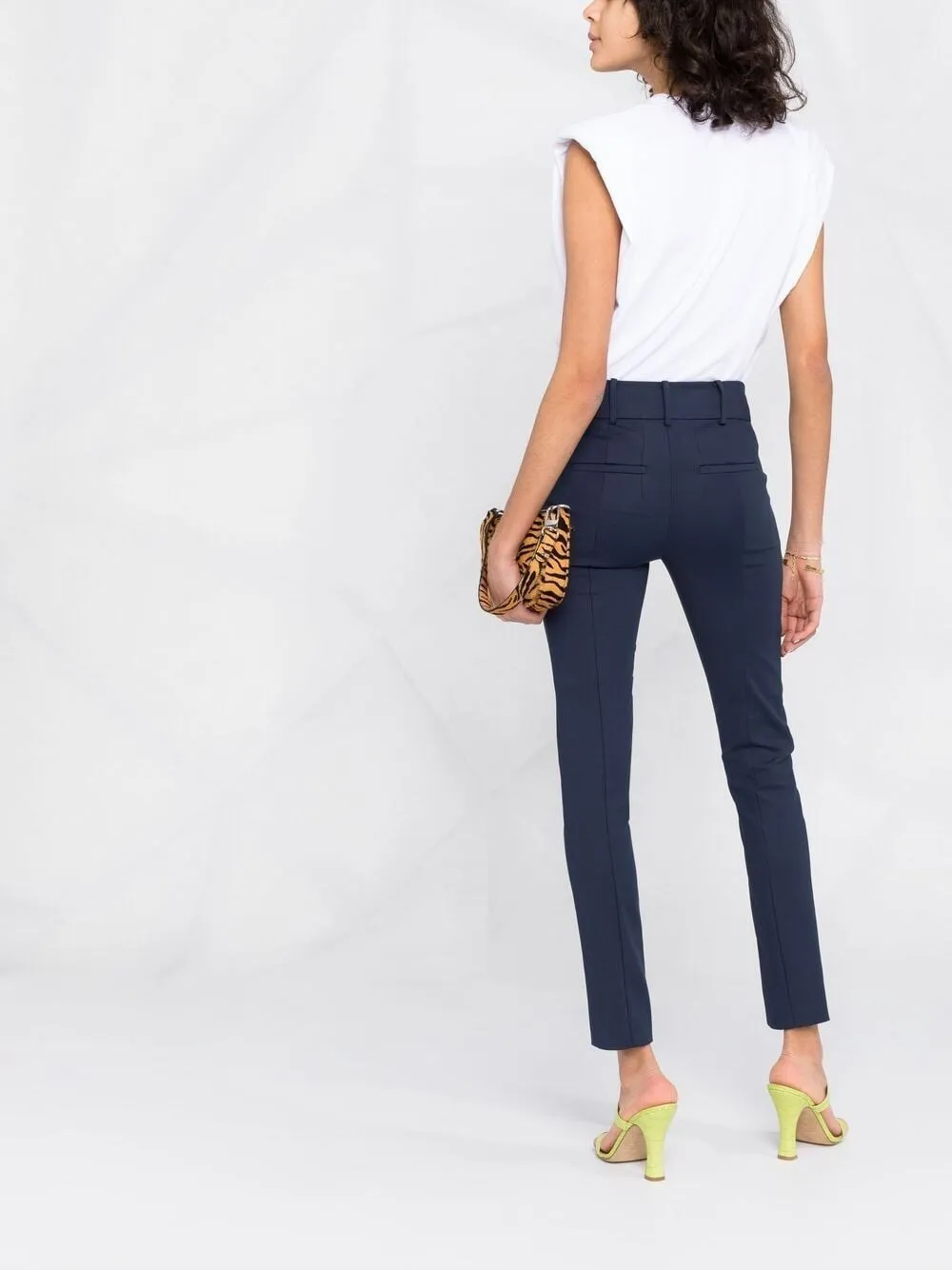 Pantaloni slim