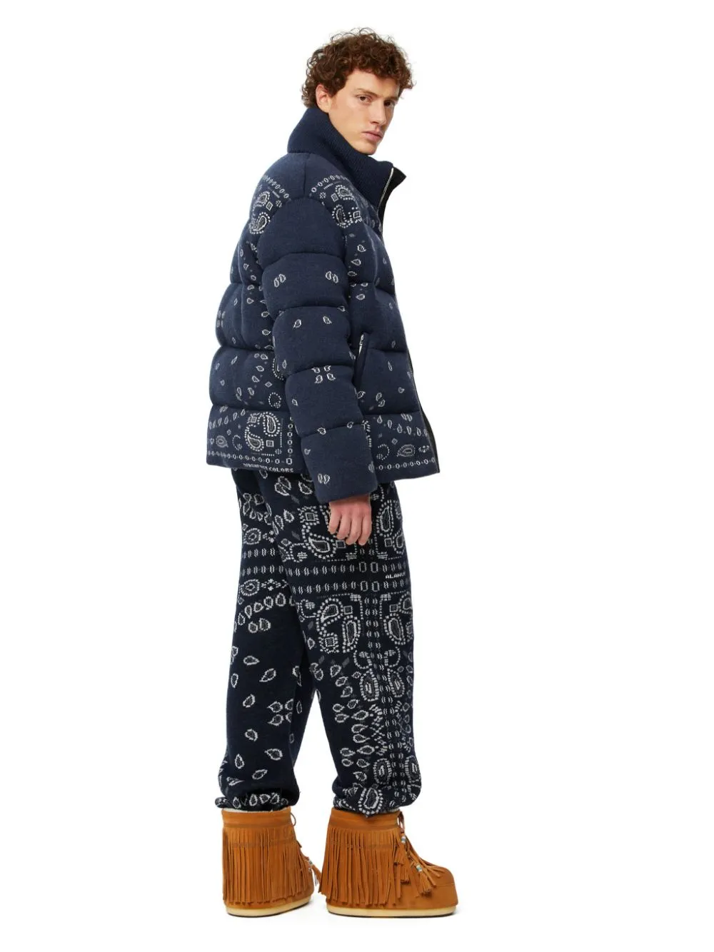 Piumino imbottito con stampa jacquard in blu - uomo