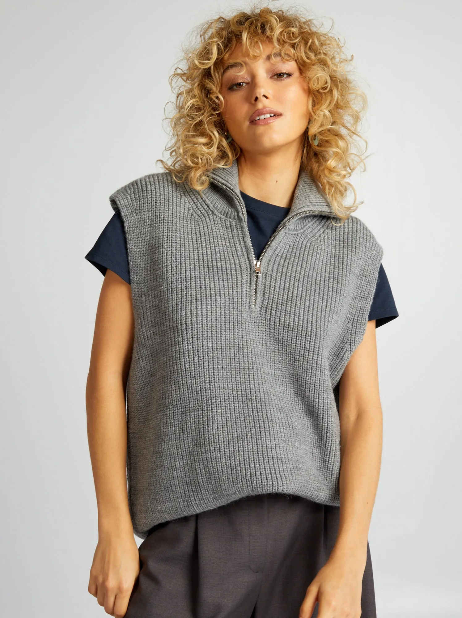 Pull trucker senza maniche - grigio