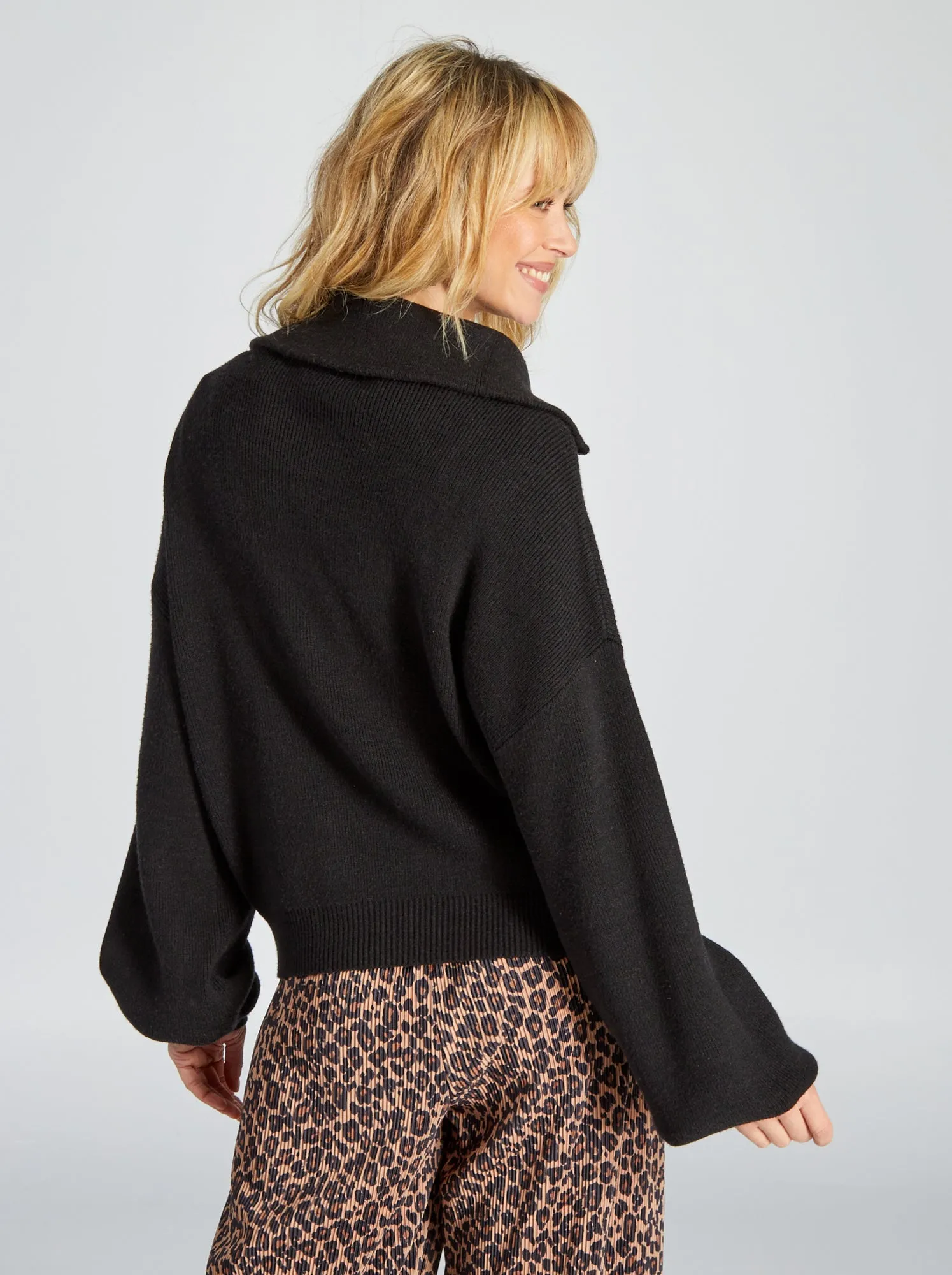 Pullover a collo alto con zip - nero