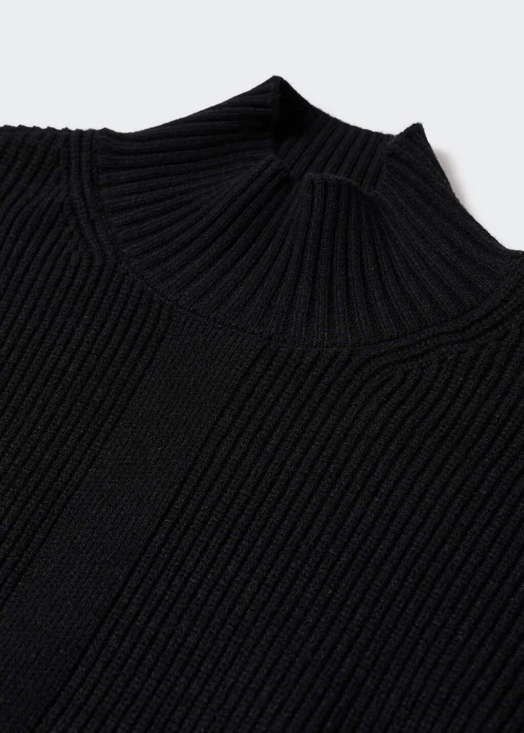 Pullover collo alto bicolore
