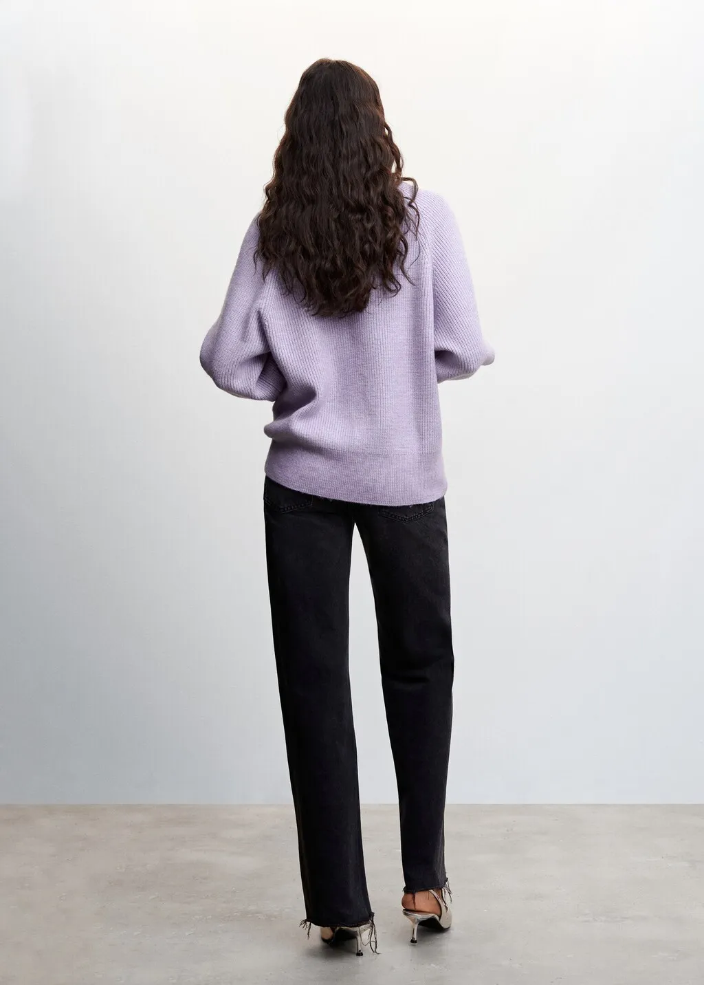 Pullover coste collo con risvolto