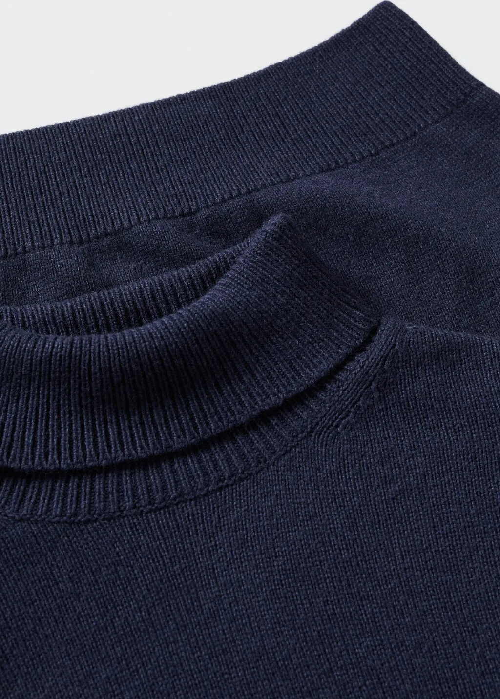 Pullover lana collo alto