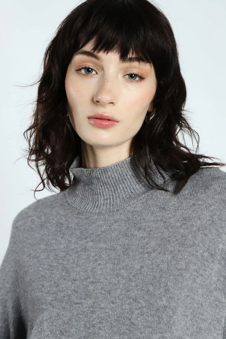 Pullover oversize monocolour a collo alto