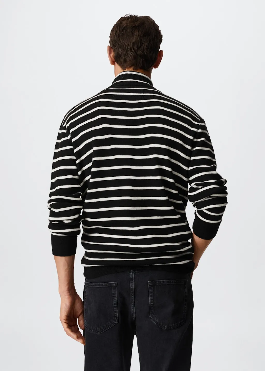 Pullover righe collo alto