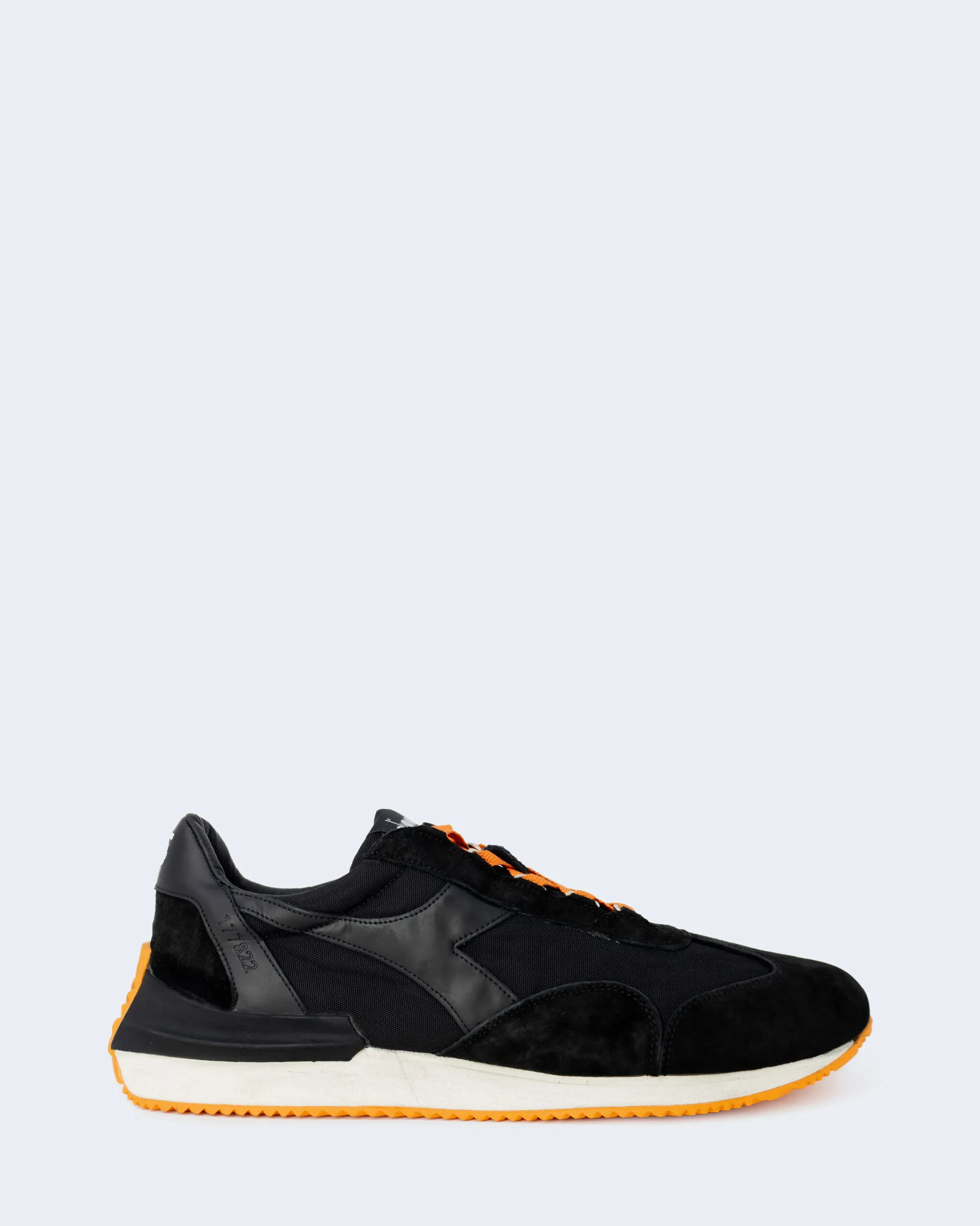Sneakers Diadora Heritage equipe mad italia nubuck sw Nero
