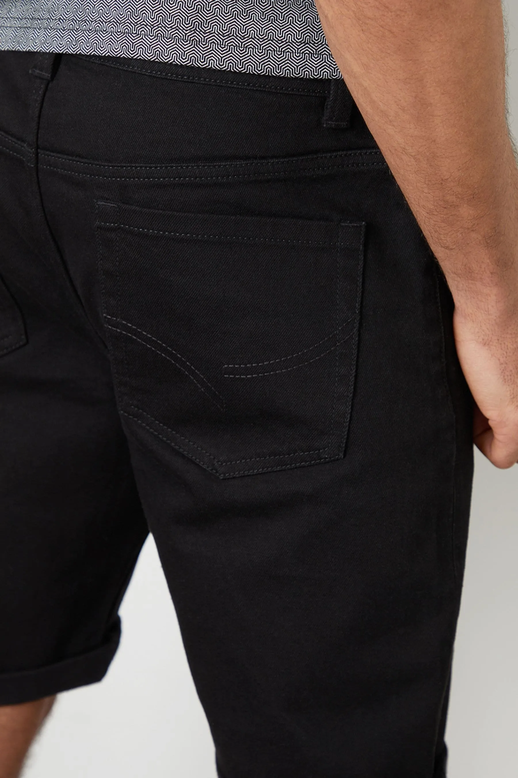 Threadbare - Shorts Denim con risvolto