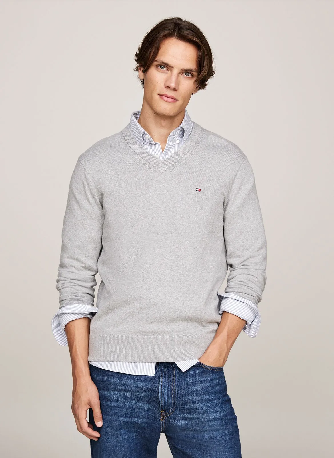  TOMMY HILFIGER   Maglione scollo a V regular fit in misto cotone bio | Grigio