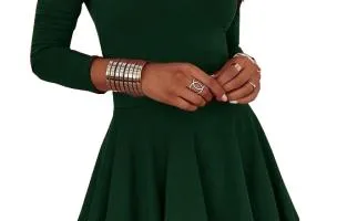 ​Abito elegante mini con scollo a V e volant K​yliana, verde
